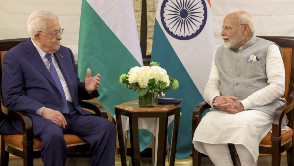 PM Modi Meets Palestinian President Mahmoud Abbas, Expresses ‘Deep Concern’ Over Situation In Gaza